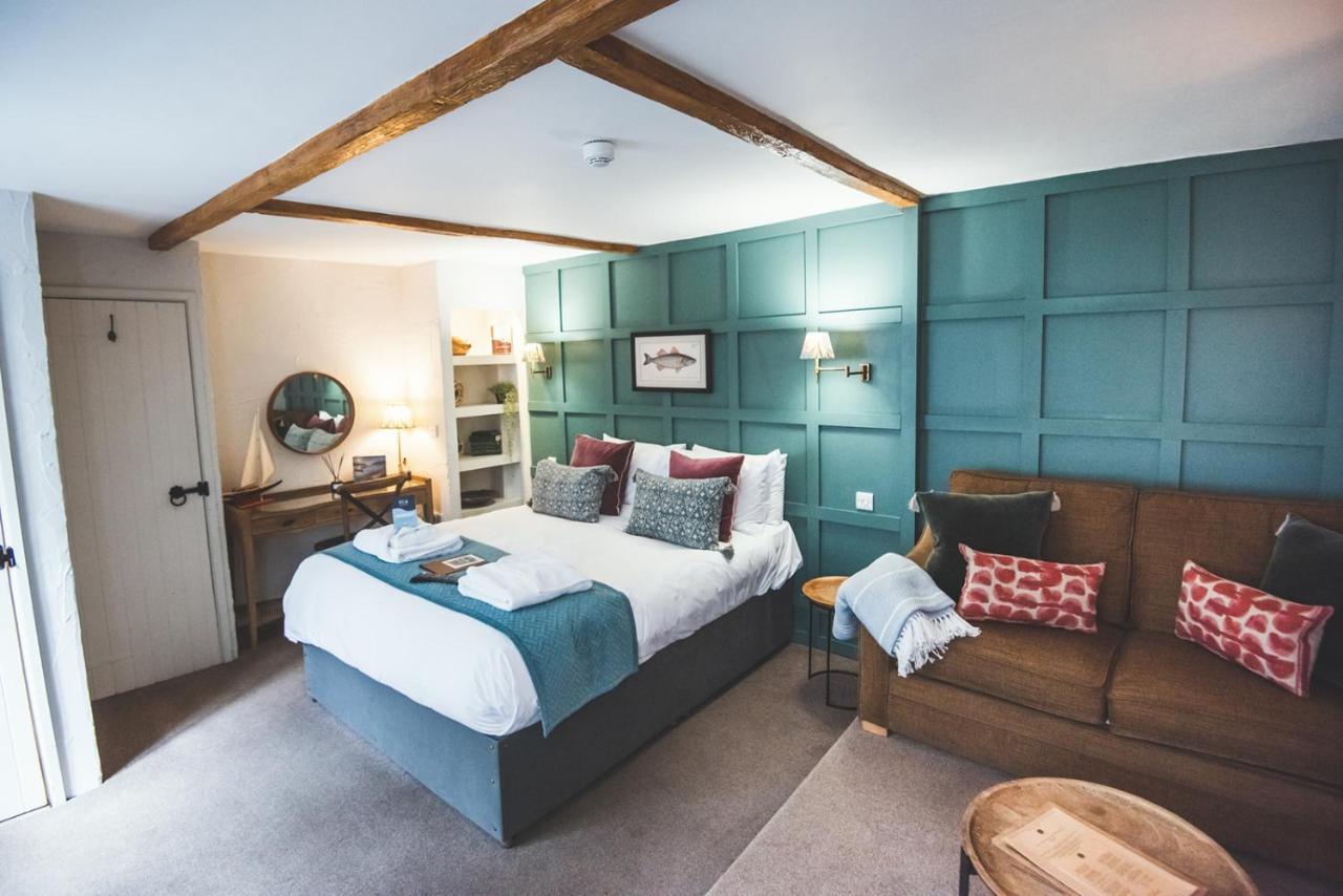 Bayards Cove Inn Dartmouth Extérieur photo
