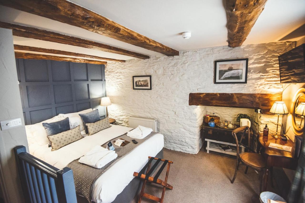 Bayards Cove Inn Dartmouth Extérieur photo