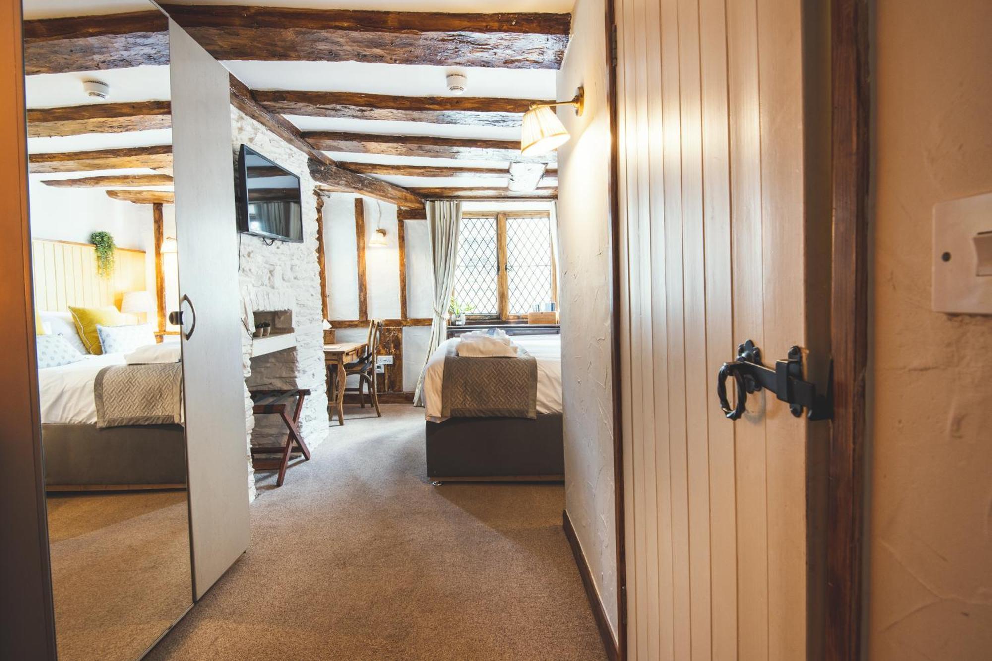 Bayards Cove Inn Dartmouth Extérieur photo