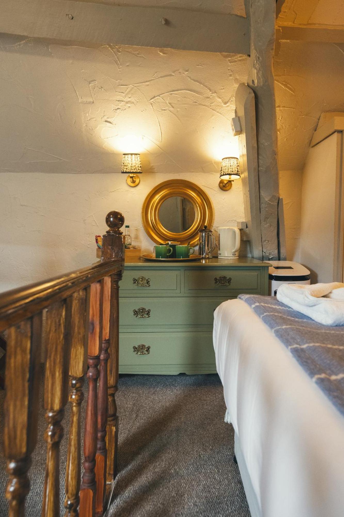 Bayards Cove Inn Dartmouth Extérieur photo